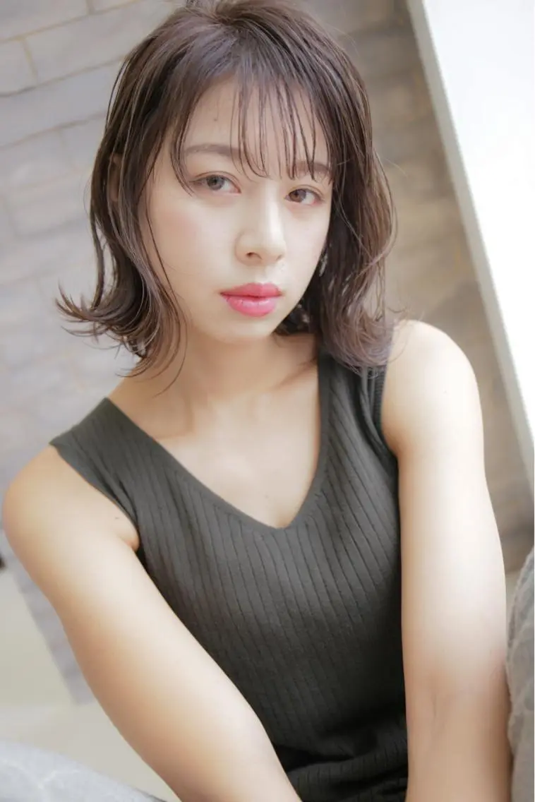 ミディアム 抜毛 薄毛 白髪 頭皮改善 柳沢慶のヘアスタイル