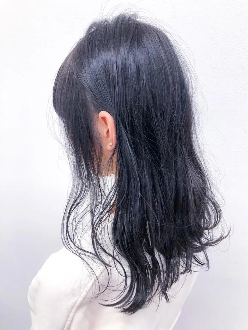 セミロング カラー ヘアアレンジ *［公式］札幌アカデ ミー🪄モデル募集のヘアスタイル