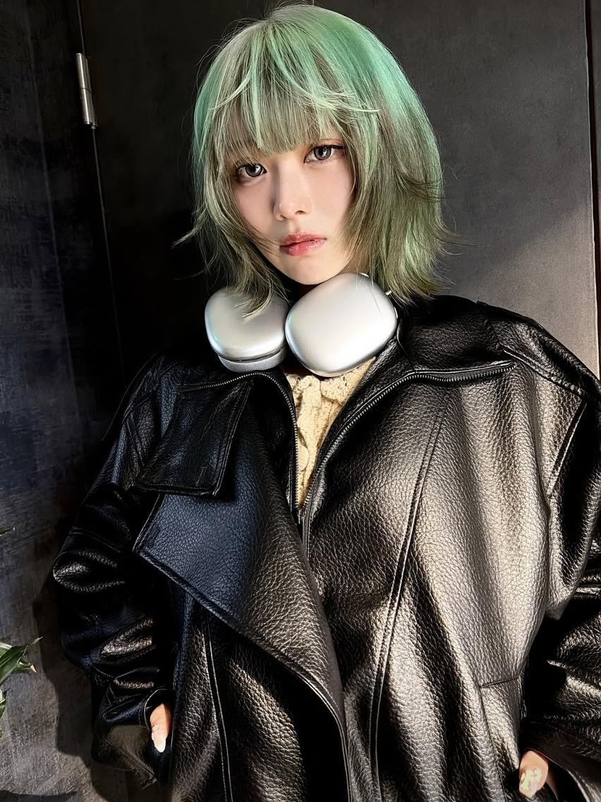 ミディアム カラー レイヤーカット ウルフカット カット ヘアカラー トリートメント ウルフレイヤー/ 中性ウルフ/タカハシのヘアスタイル