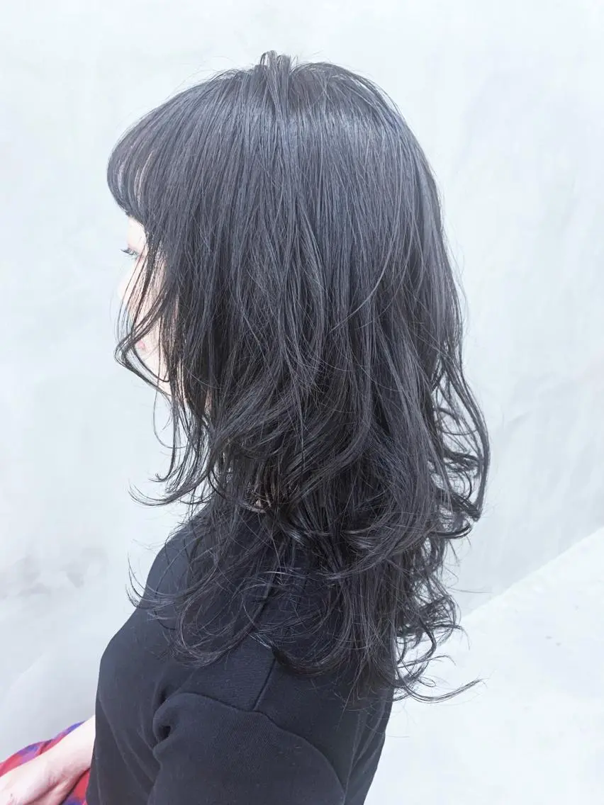 パーマ 💓パーマ，💗 レイヤーカットのヘアスタイル