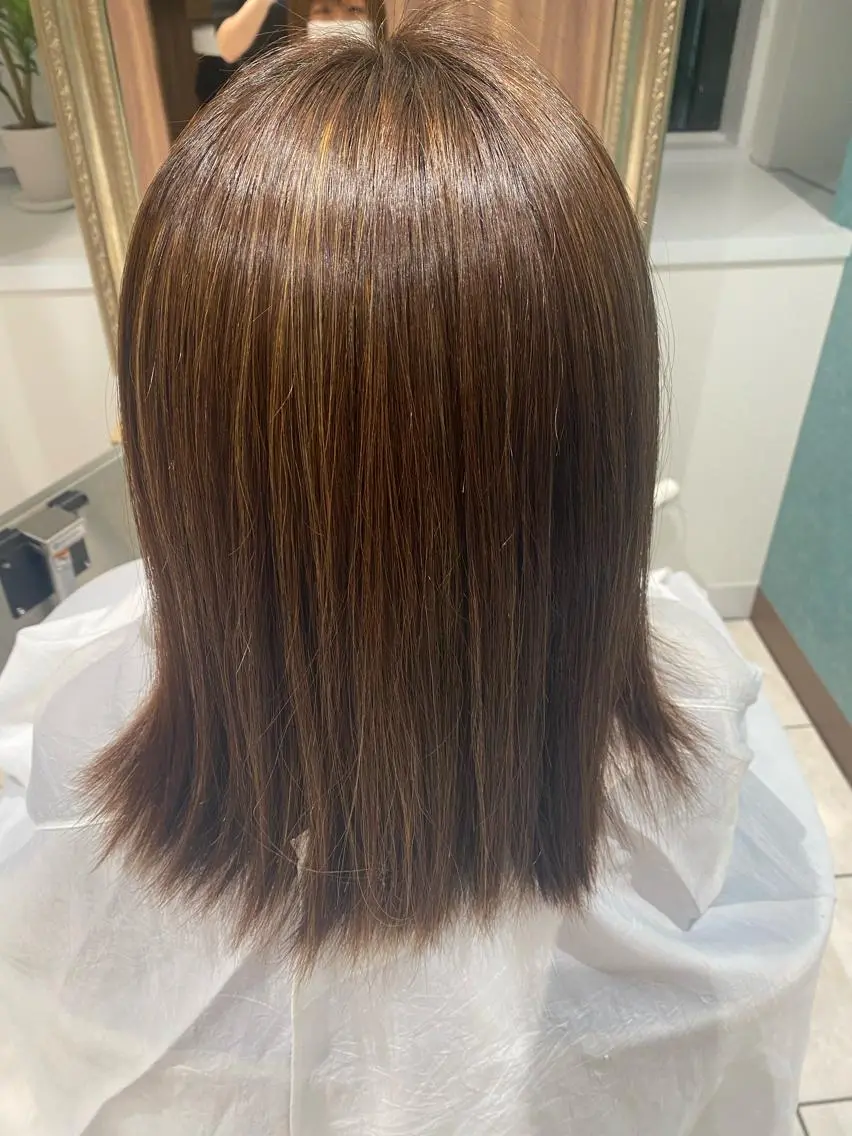 セミロング カラー ハイライトカラー 3Dハイライト ハイライト 【縮毛矯正特化】 kyokaのヘアスタイル