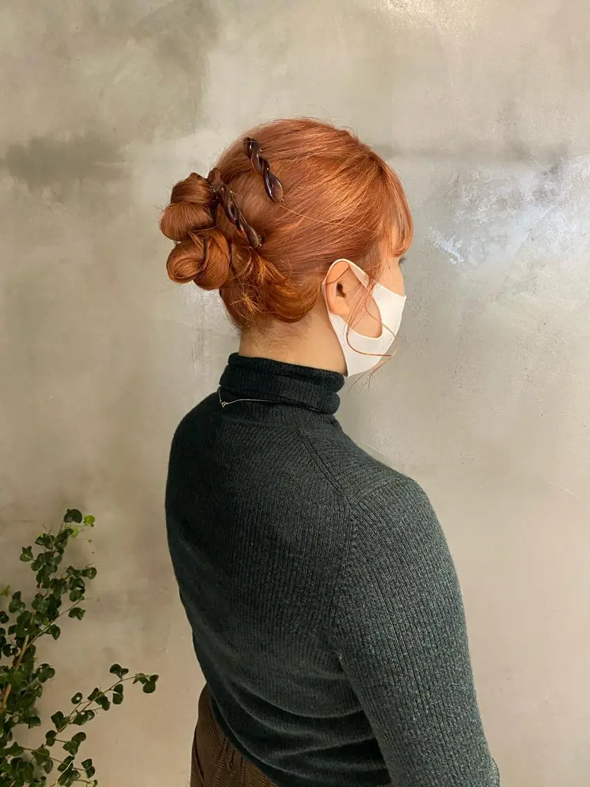 ロング カラー パーマ ヘアアレンジ メンズ キッズ メンズブリーチ ブリーチ オレンジ パーマスタイル🔅 sayacaのヘアスタイル