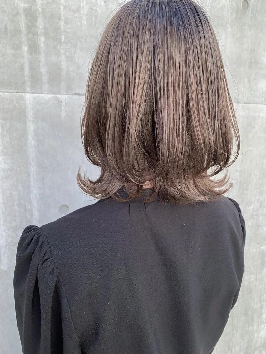 ミディアム カラー ヘアアレンジ ヘアカラー トリートメント yuka .のヘアスタイル