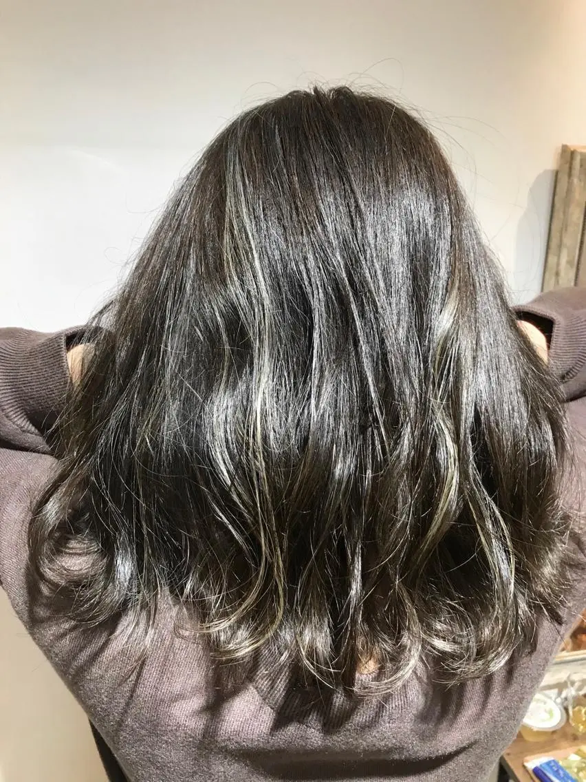 ミディアム ハイライト 渋谷 メンズヘア⭐️ タニグチヨシユキのヘアスタイル