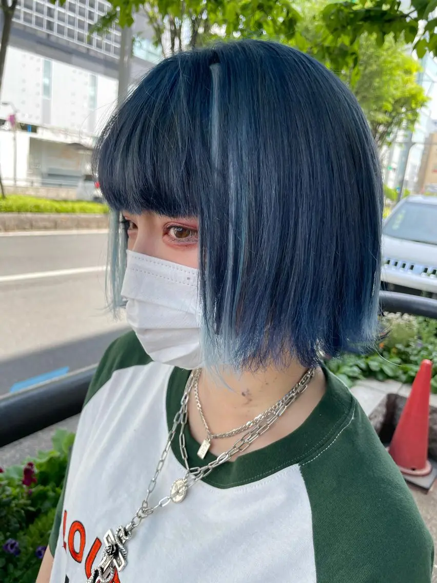 ショート カラー ヘアアレンジ シールエクステ ミストバング ブルーカラー フェイスフレーミング ハイライトカラー 🦋高瀬寛菜🦋 韓国/ブリーチのヘアスタイル