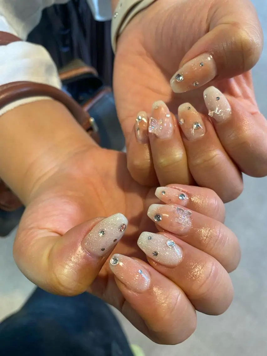 ネイル チークネイル キラキラネイル ハンドネイル ★Rinail... .のネイルデザイン