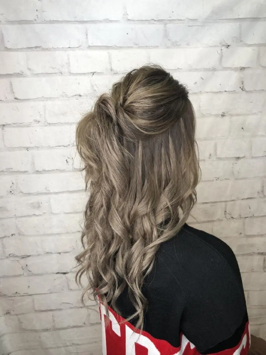 ヘアアレンジ ハーフアップ 簡単アレンジ シースルーバング RIENS♡xrea 山本優舞のヘアスタイル