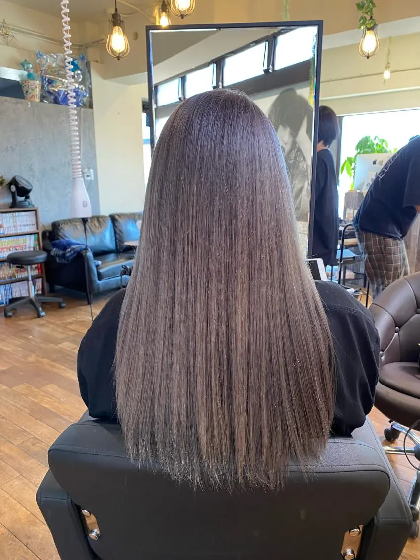 ロング 石井 彰浩のヘアスタイル