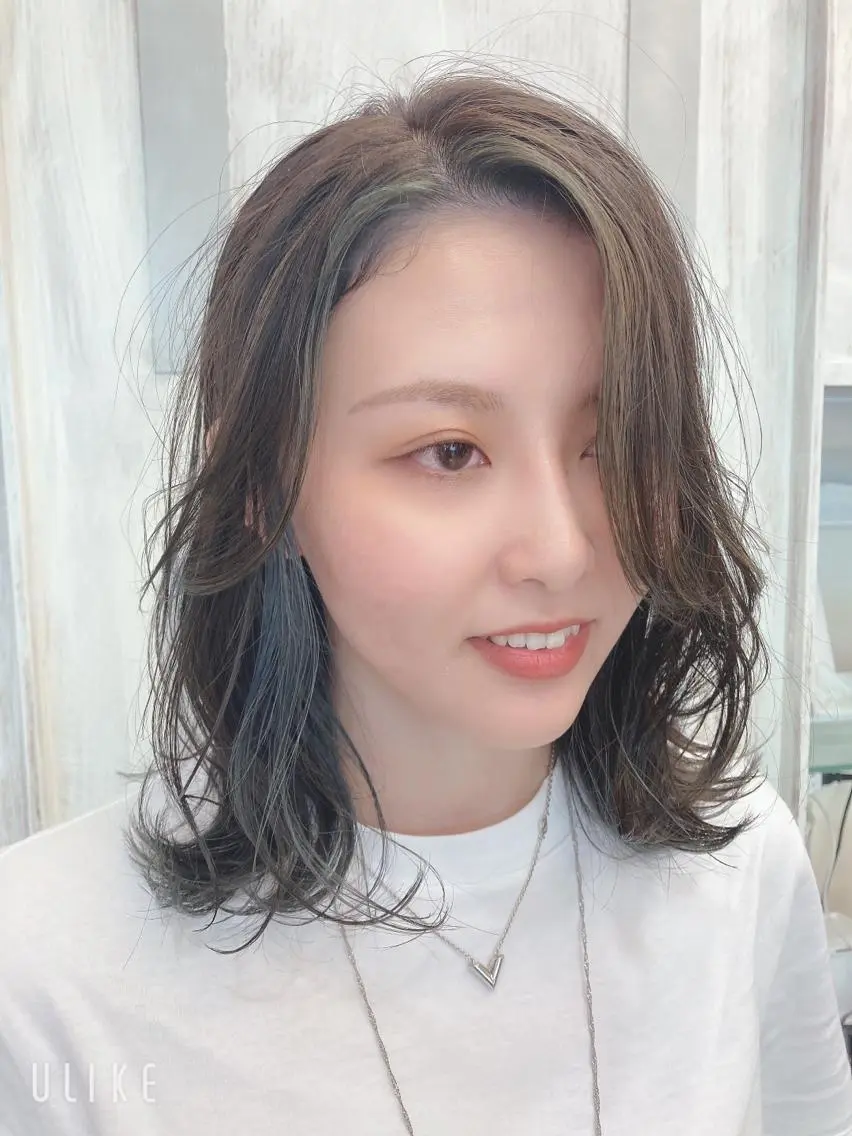 ロング GOSSIP信国 瑞絵のヘアスタイル