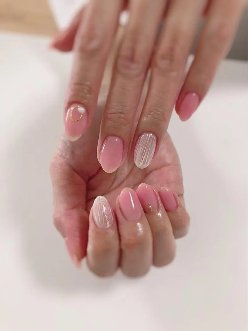 ネイル アートネイル 長さ出し フットネイル グリーン ニュアンスネイル Lily Roseスタッフ一同のマツエク・マツパデザイン