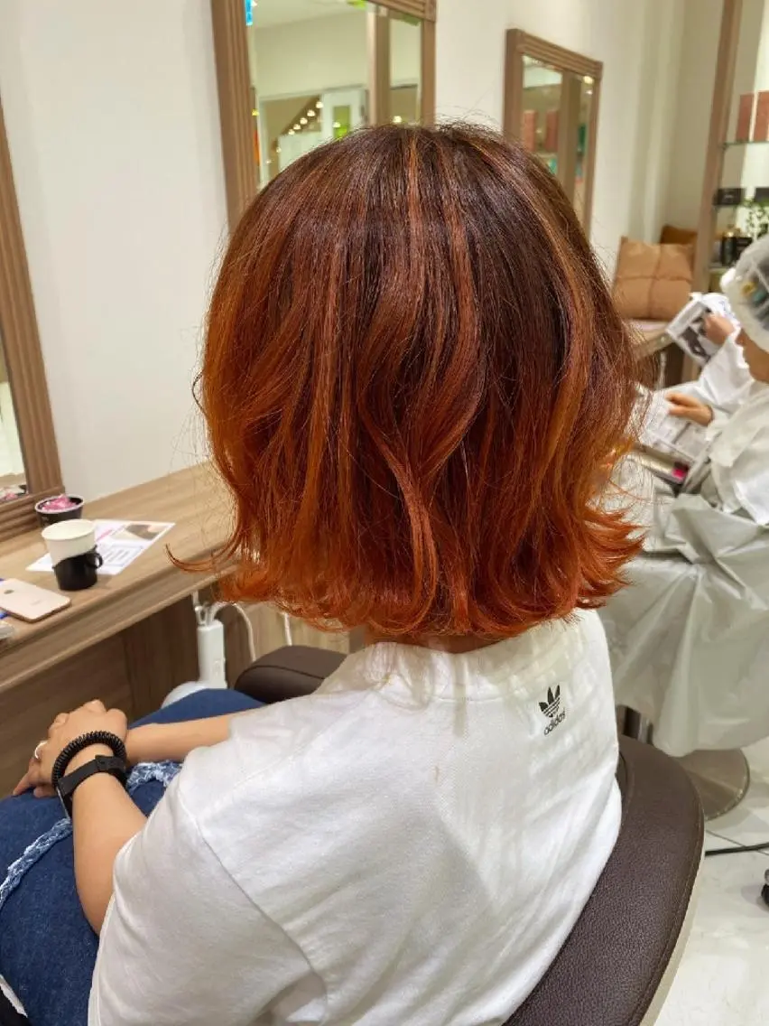 ショート カラー バレイヤージュ ブリーチ オレンジ レイヤーカット カラー特化🔥中村 和貴<Ash津田沼>のヘアスタイル