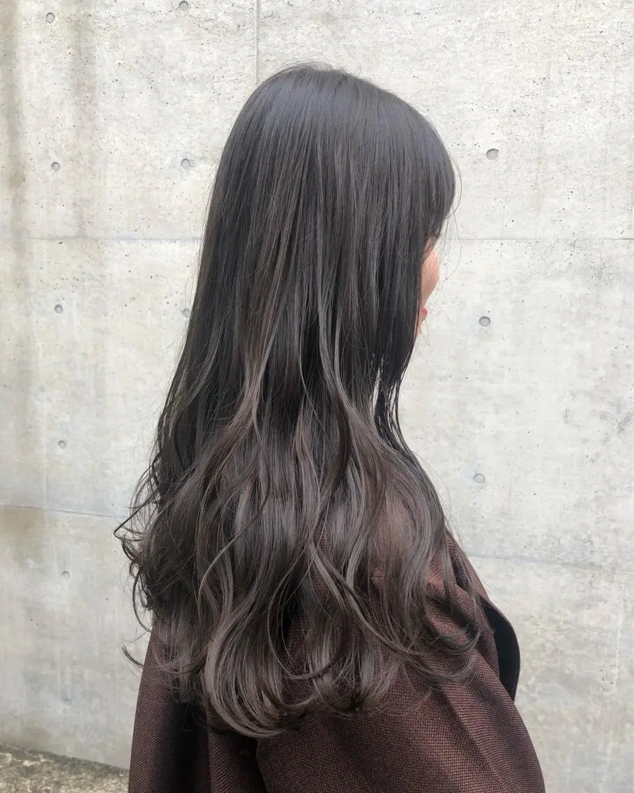 ロング カラー ベージュカラー オリーブベージュ フレンチボブパーマ Yuukiのヘアスタイル