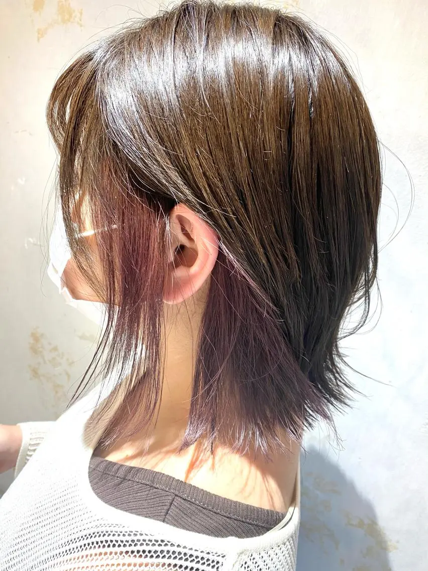 ミディアム カラー ベージュカラー ブリーチ ブルーカラー ブルーグレー ブルーグレージュ カット ヘアカラー トリートメント KEN KENのヘアスタイル