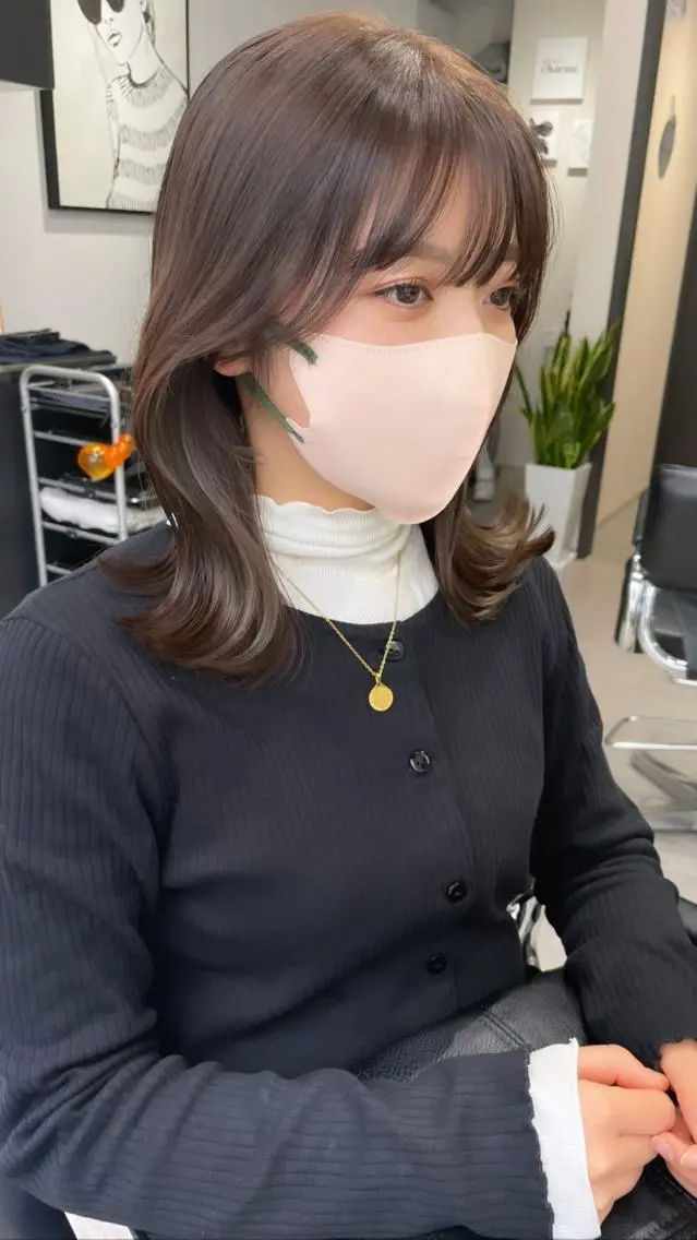 ミディアム カット 🌸インナーカラー 🌸藤井春華のヘアスタイル
