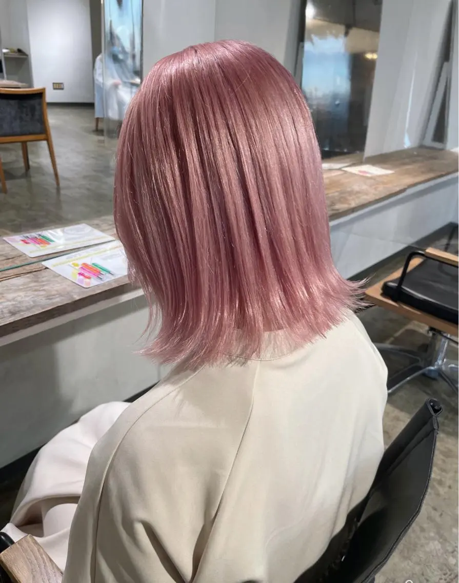 ミディアム カラー ヘアカラー トリートメント ヘアセット ✨艶ブリーチカラー ✨四ノ宮裕己のヘアスタイル