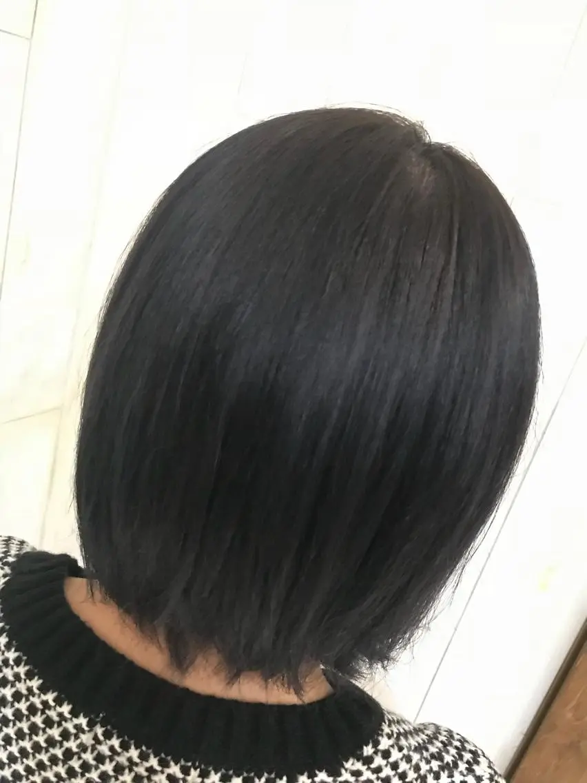 ショート カラー ヘアカラー トリートメント shi hoのヘアスタイル