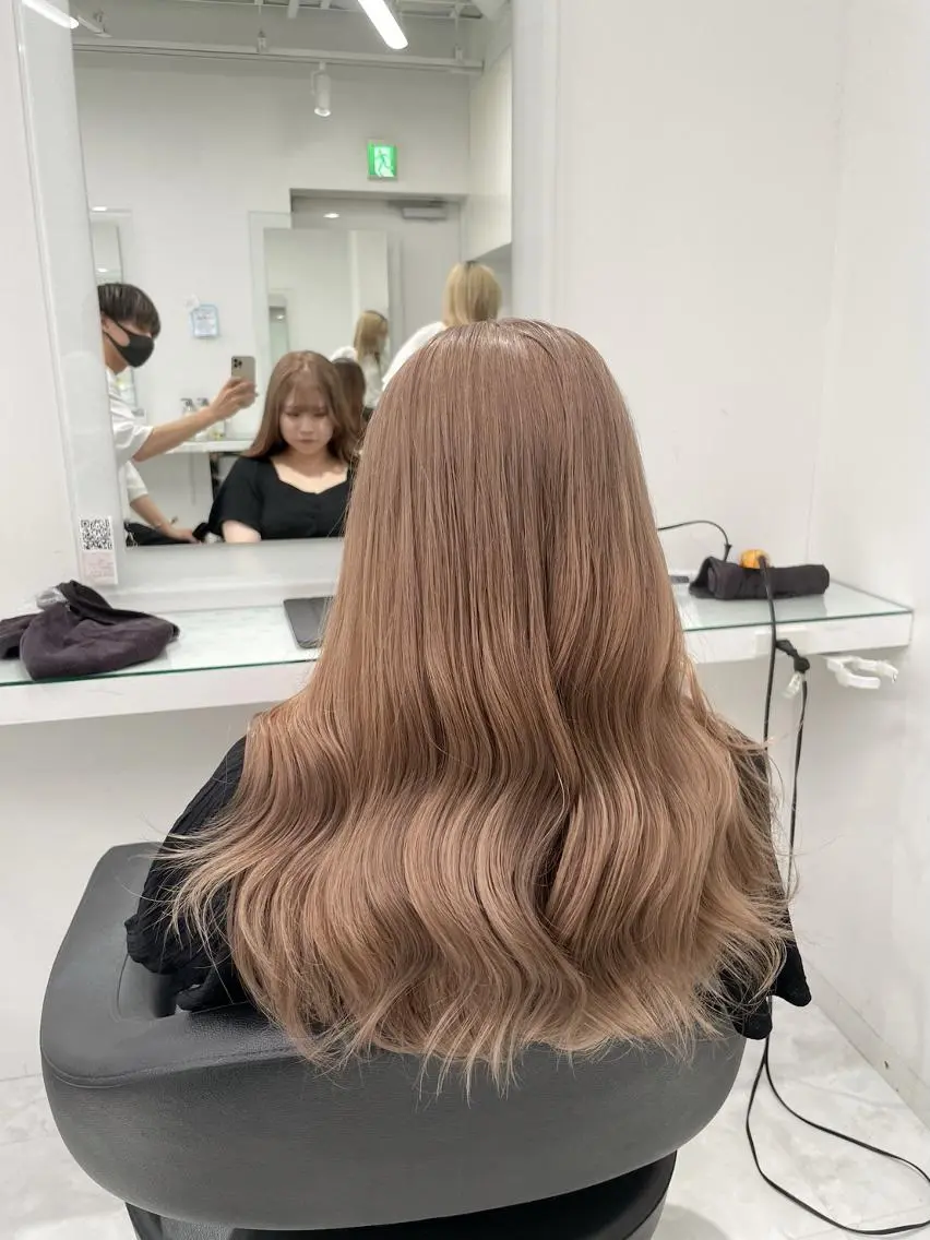 カラー ヘアカラー 盛れる上質ワンホン ヘア🤍YUME🤍のヘアスタイル