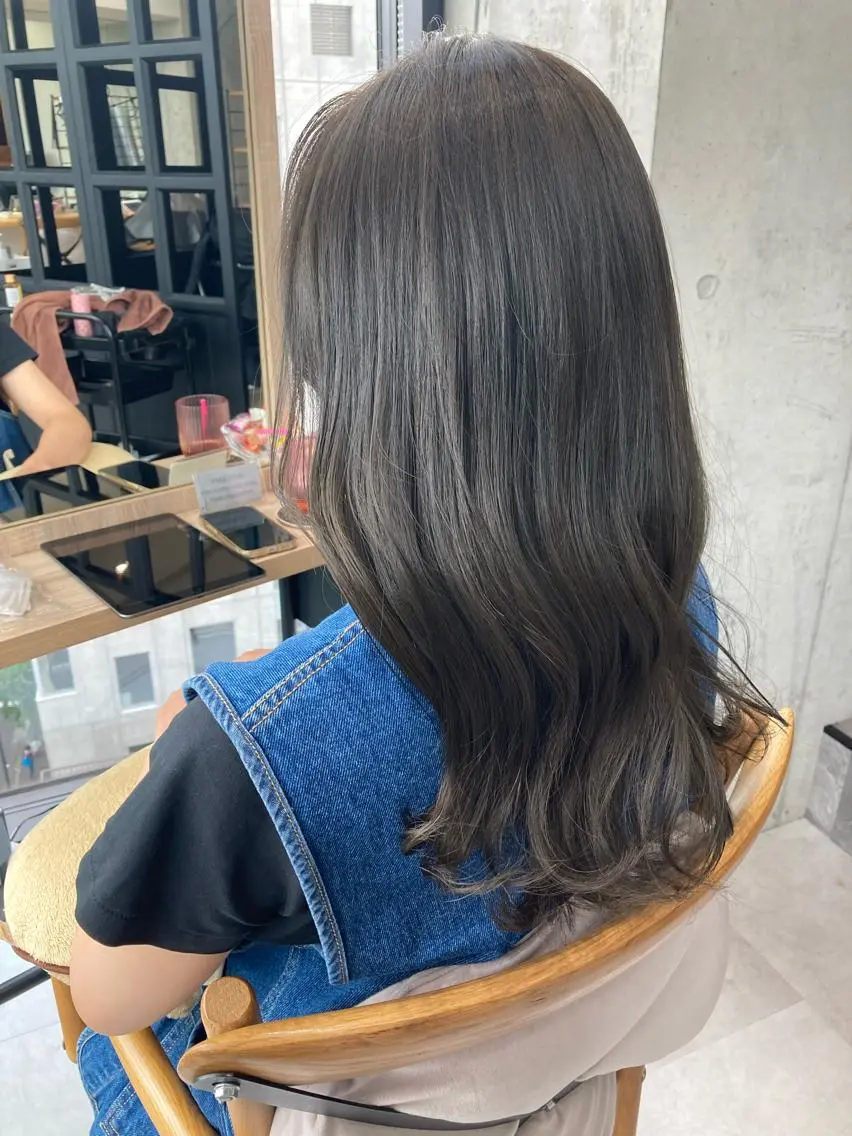 ミディアム ヘアカラー トリートメント ✨色持ちの良い艶 カラー✨蟹江真世のヘアスタイル