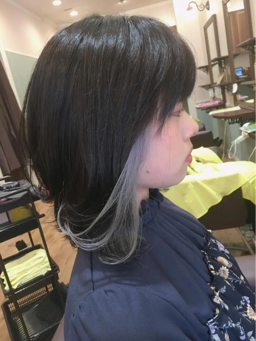 ショート カラー パープルカラー ビーズアモール 豊田店のヘアスタイル