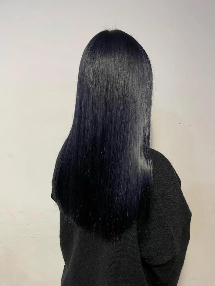 ロング ヘアカラー 横山 奈央のヘアスタイル