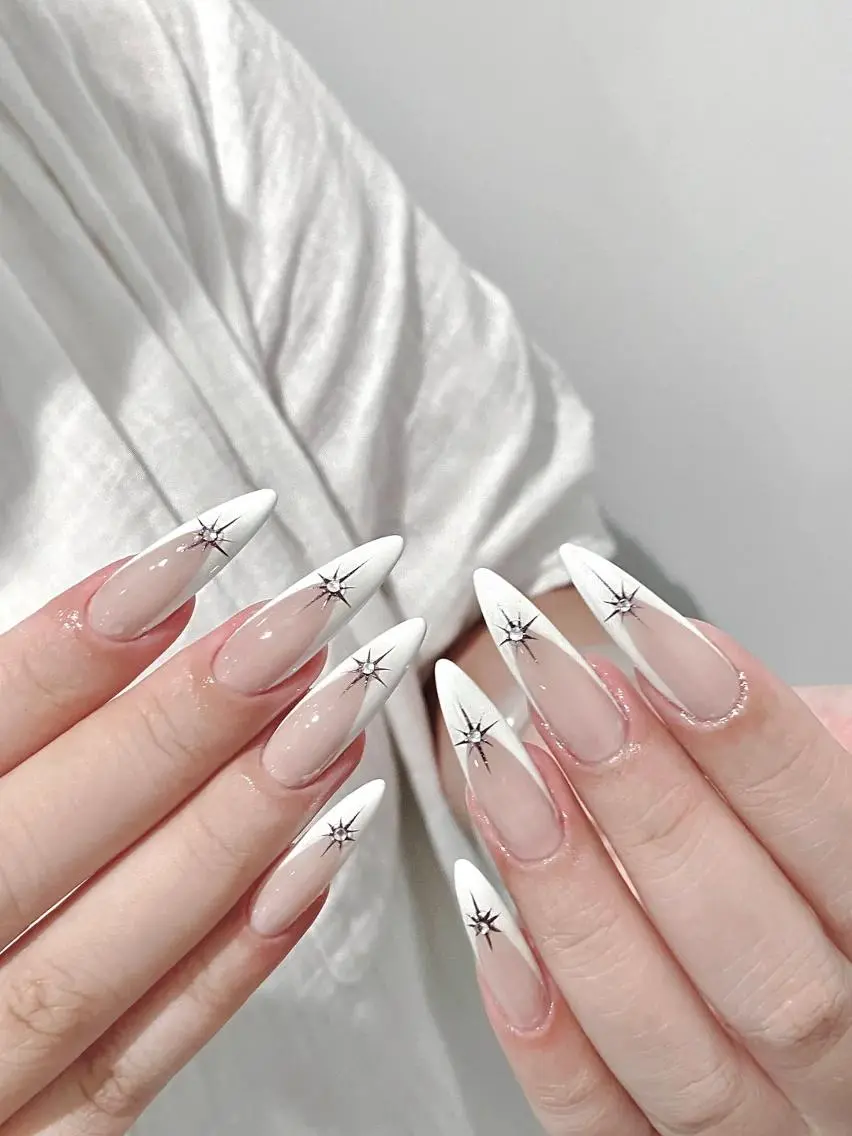 ネイル 桃子 Nail高円寺のネイルデザイン