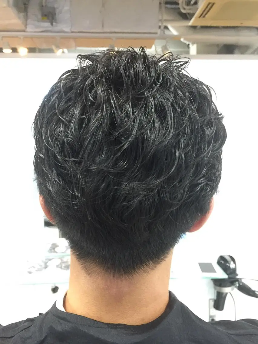 ショート パーマ メンズ メンズ特化フェード パーマ小林裕史のヘアスタイル