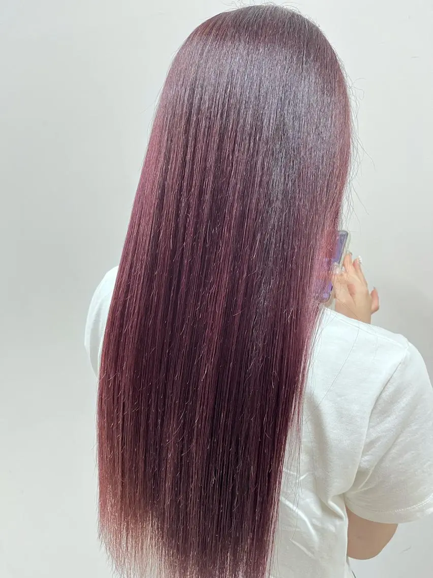 カラー ピンクカラー バイオレットカラー 井上 真里奈のヘアスタイル