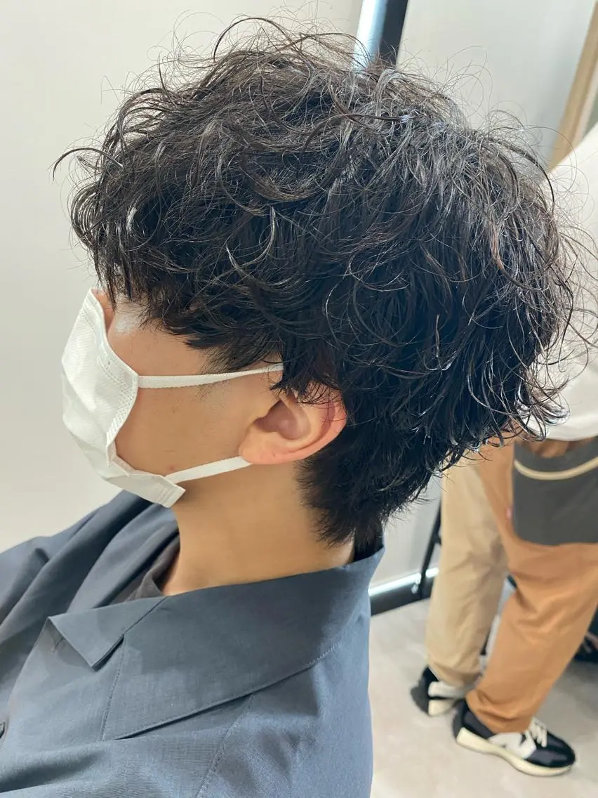 パーマ メンズ カット パーマ トリートメント 似合う髪型見つけます AYAKAのヘアスタイル