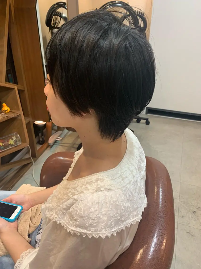 ショート 吉田 茉生のヘアスタイル