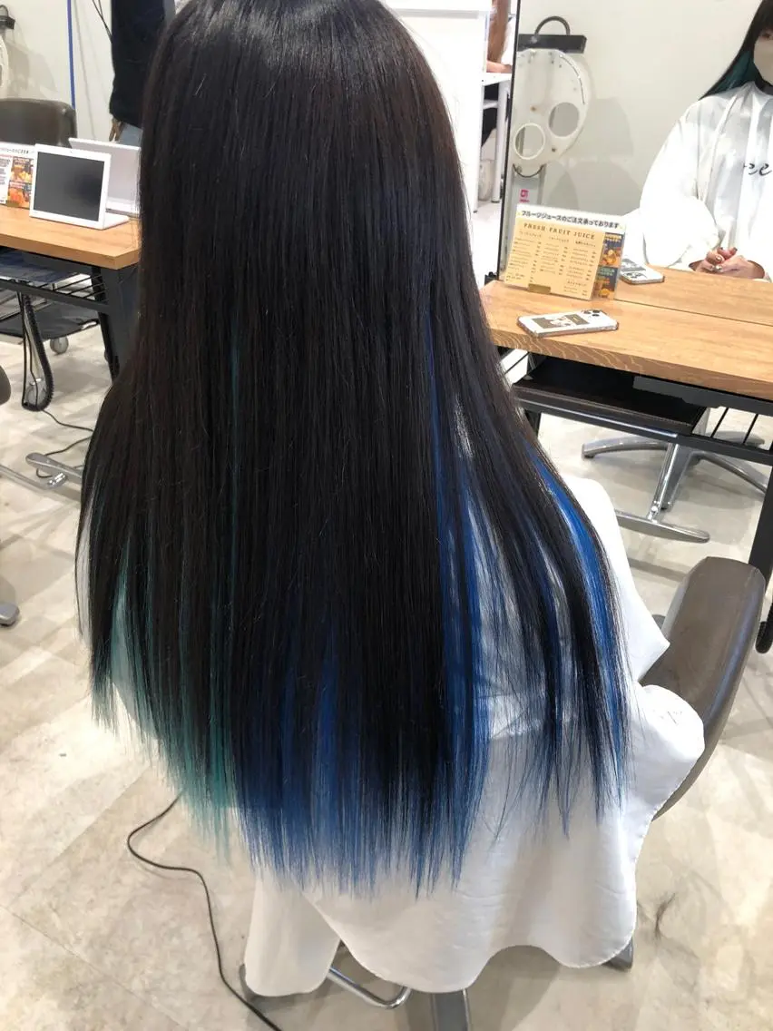 セミロング エクステ 浅井 大雅のヘアスタイル