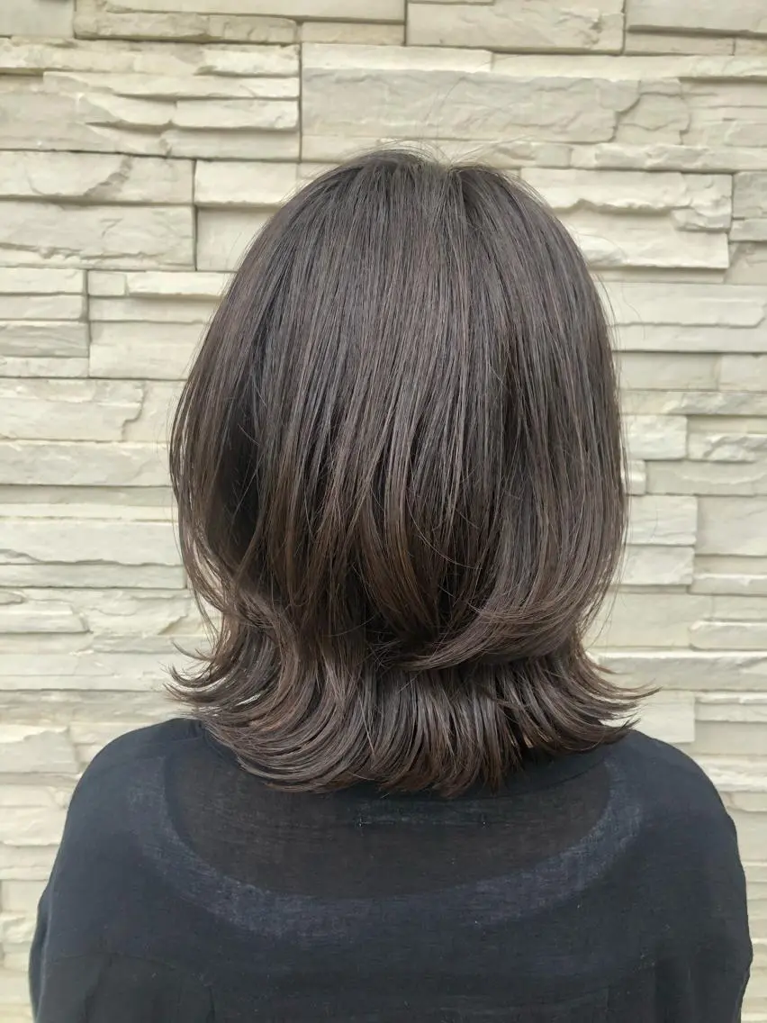 ミディアム アッシュ アッシュグレー カット ヘアカラー トリートメント 😺ヒアリング 重視😺小川のヘアスタイル