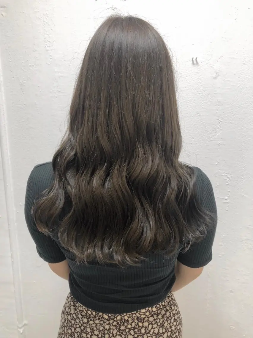 ロング カラー ヘアアレンジ メンズ似合わせ🪞 kotoriのヘアスタイル