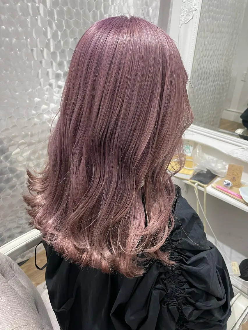 セミロング カラー ヘアアレンジ ブリーチ ラベンダーカラー ピンクカラー ピンクラベンダー ヘアカラー トリートメント 酸性縮毛矯正 梅田茶屋町 Juriのヘアスタイル