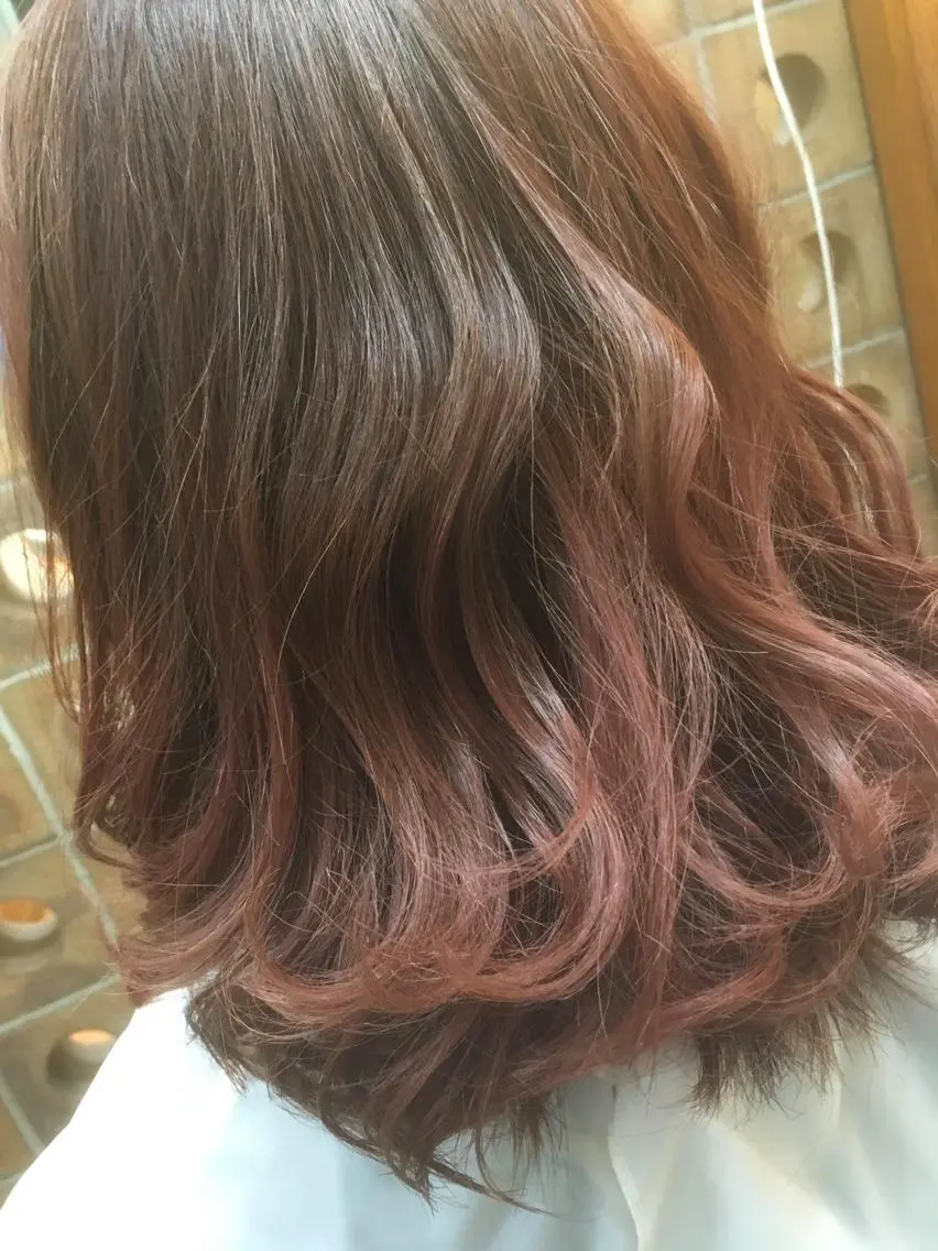 ミディアム カラー 白髪ぼかしハイライト 柳川拓哉のヘアスタイル