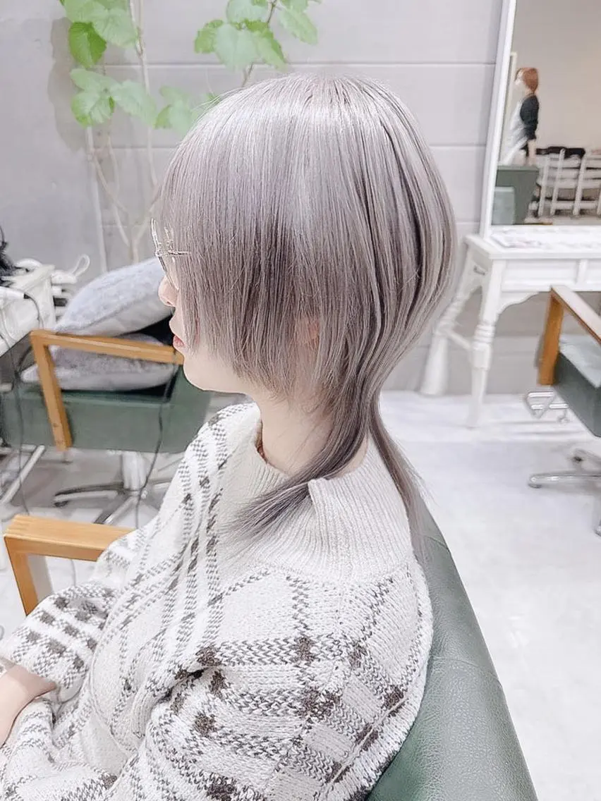ショート カラー メンズ メンズブリーチ メンズハイトーン マッシュウルフ マッシュ メンズウルフカット DAYS Men’sのヘアスタイル