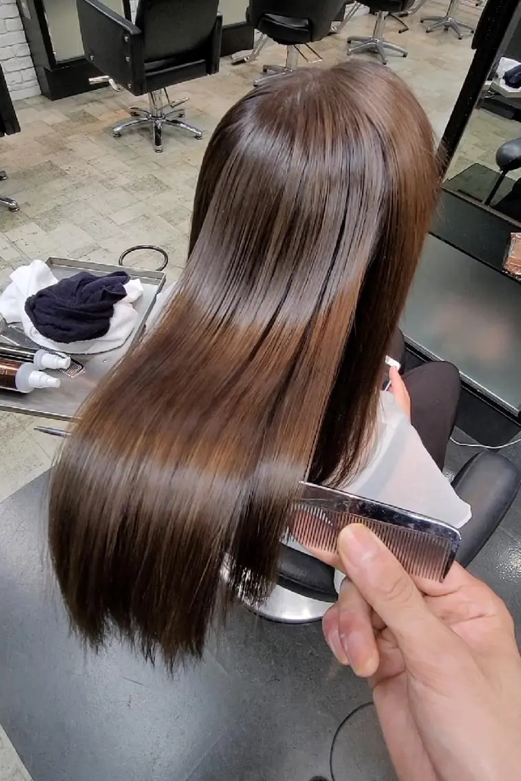 セミロング カラー ❇️安達 優心❇️ レイヤー/艶髪特化のヘアスタイル