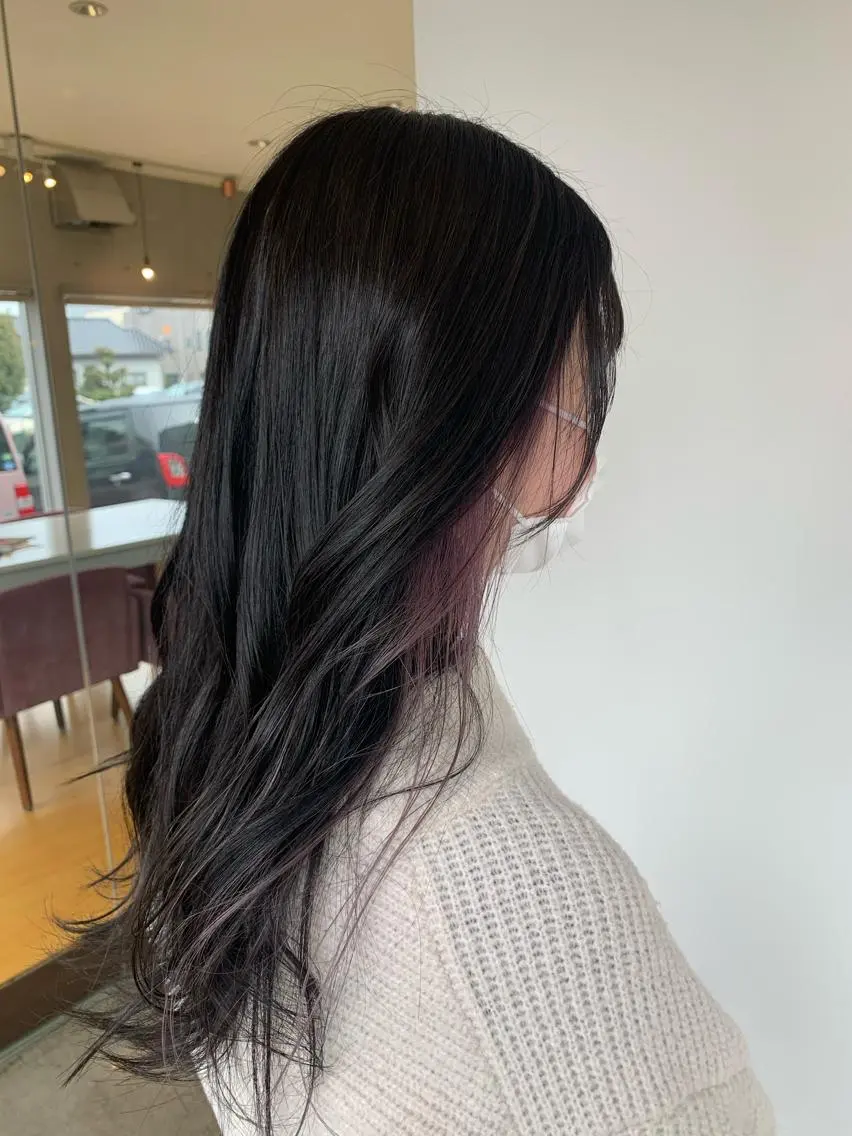 セミロング おせ ちさとのヘアスタイル