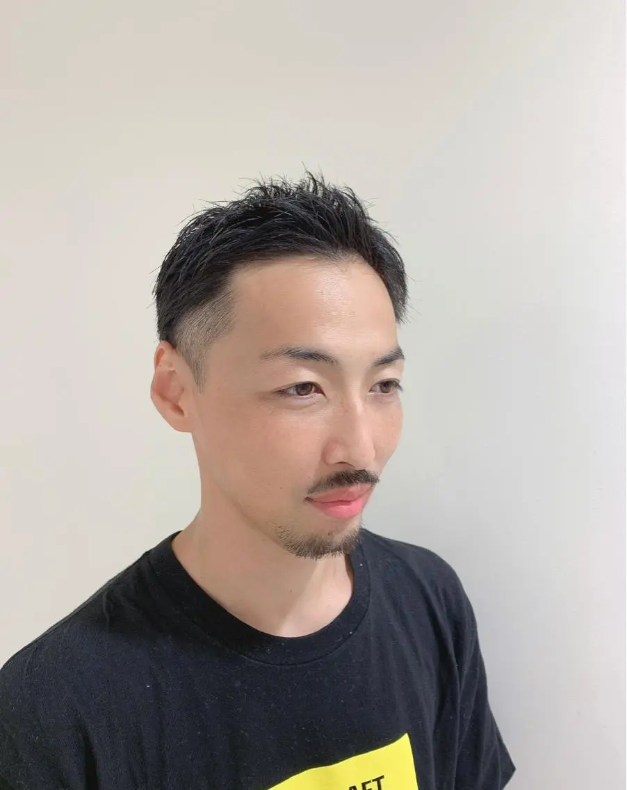ショート 山内 敢史のヘアスタイル