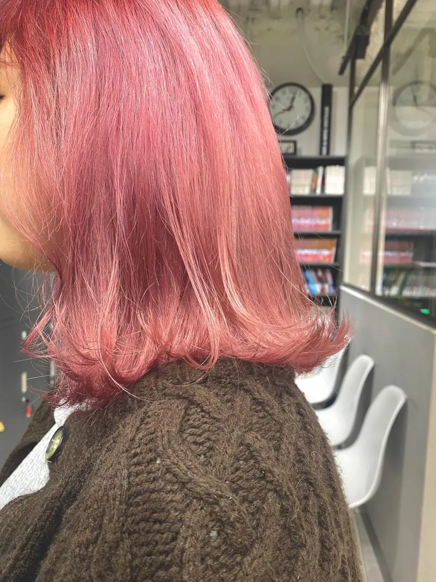 ミディアム カラー ヘアアレンジ ピンクカラー La.miu 八王子のヘアスタイル