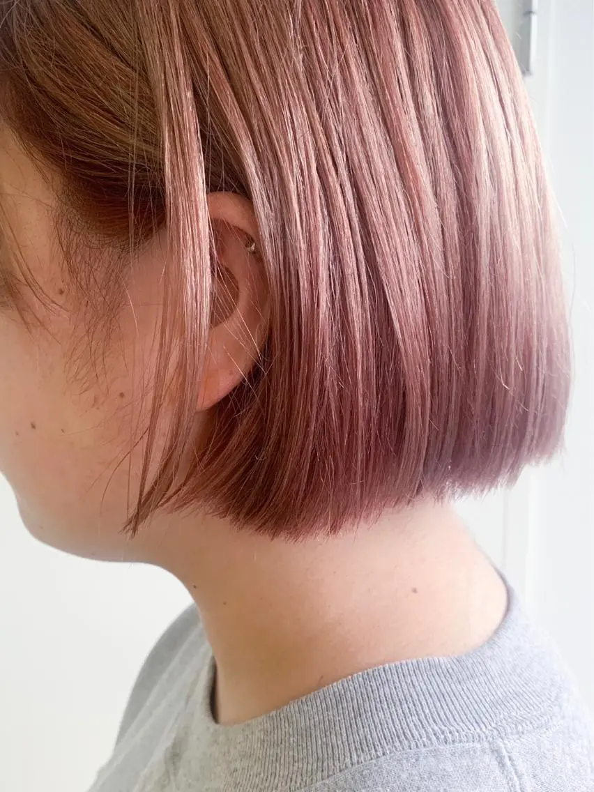 ショート 💜ショート💜 ウルフ、ボブ二色亜美のヘアスタイル