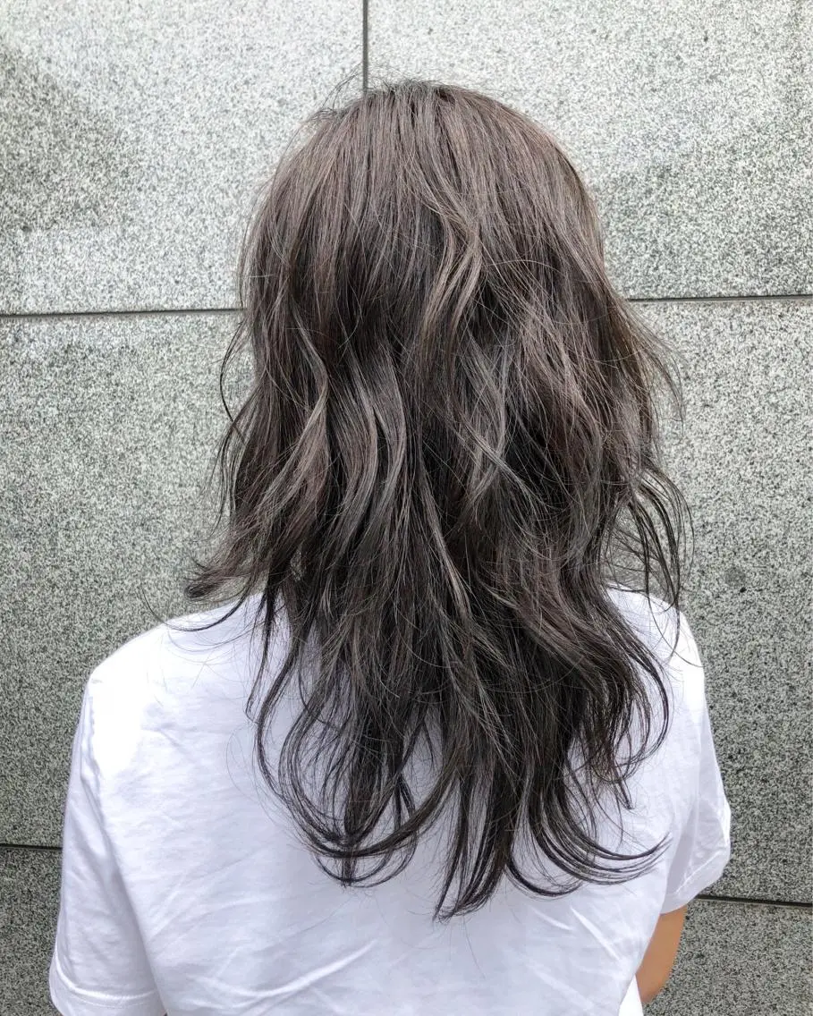 セミロング カラー DAISUKE 美容師のヘアスタイル