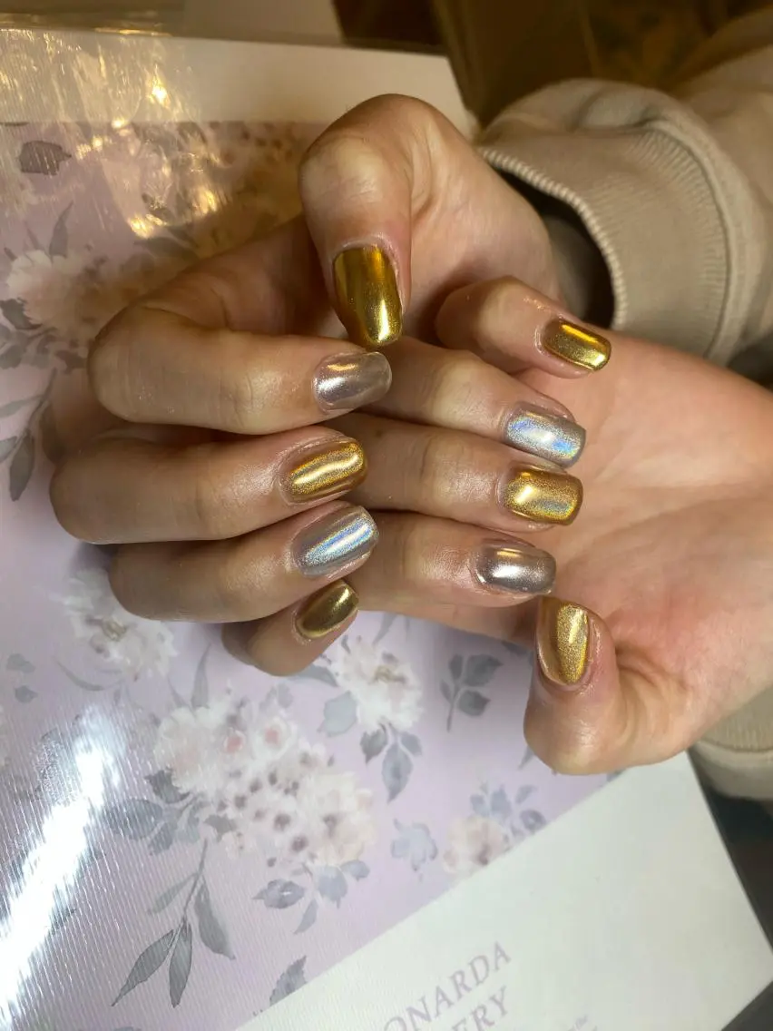 ネイル ミラーネイル Chandra nail&tarotのネイルデザイン