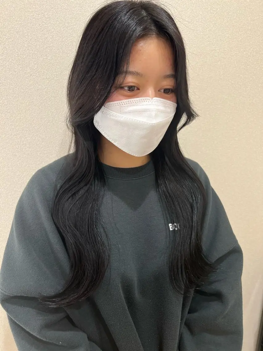 ロング エギョモリ 外国人対応 佐久間のヘアスタイル