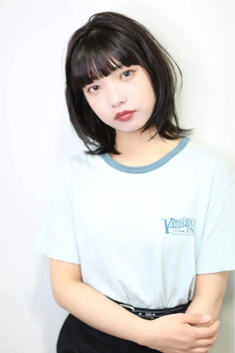 ミディアム カラー ボブ ウルフカット カット ヘアカラー 千葉 郁也のヘアスタイル