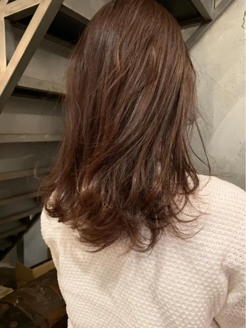 セミロング カラー ハイライトカラー ハイライト 鎌田卓也/髪質改善 /透明感カラーのヘアスタイル