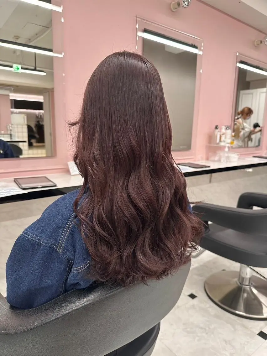 セミロング かわいいモテカラー 🎀SAAKA🎀のヘアスタイル