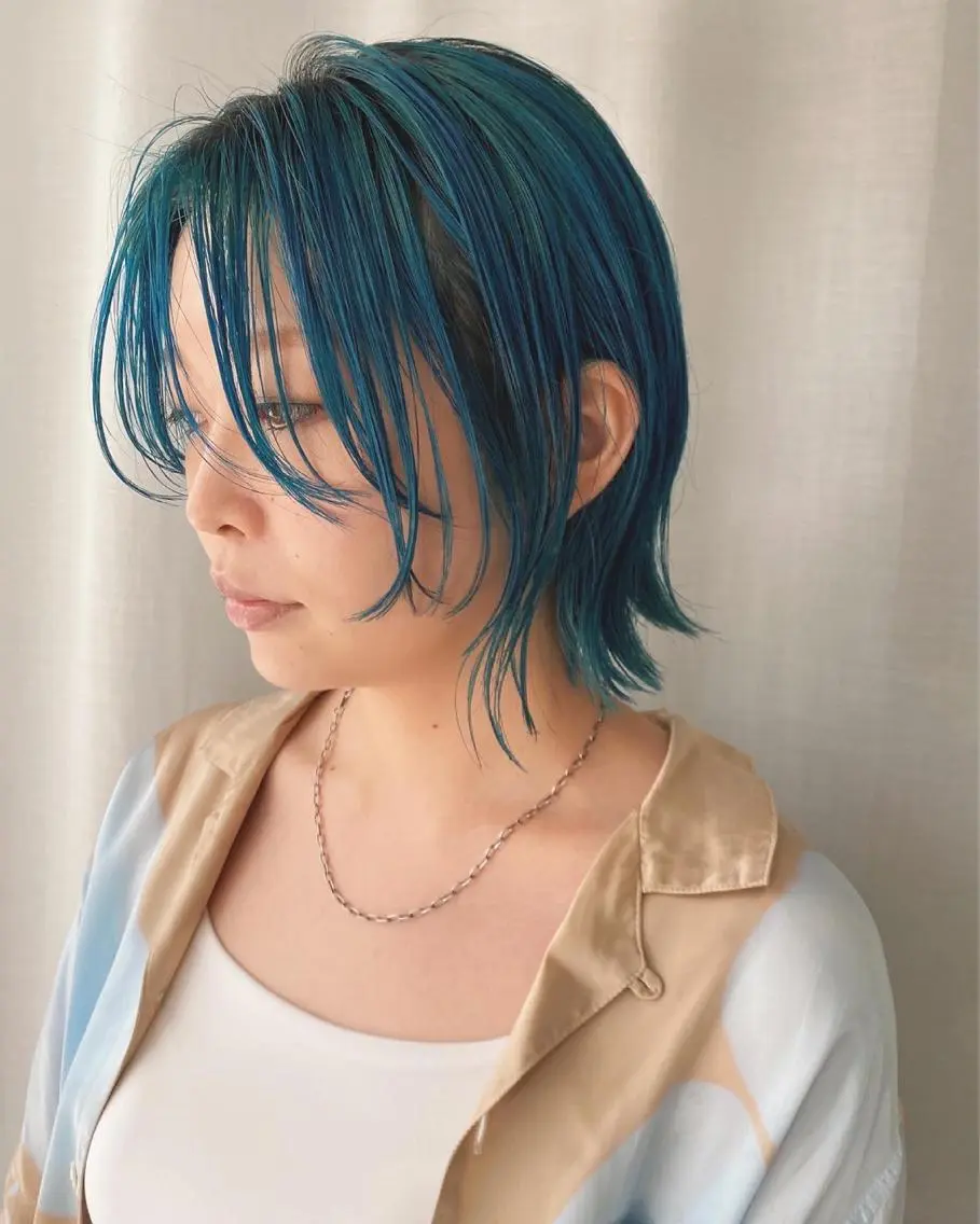 ショート カラー ヘアアレンジ ブルーカラー カット ヘアカラー トリートメント lani ブリーチ /ダブルカラーのヘアスタイル