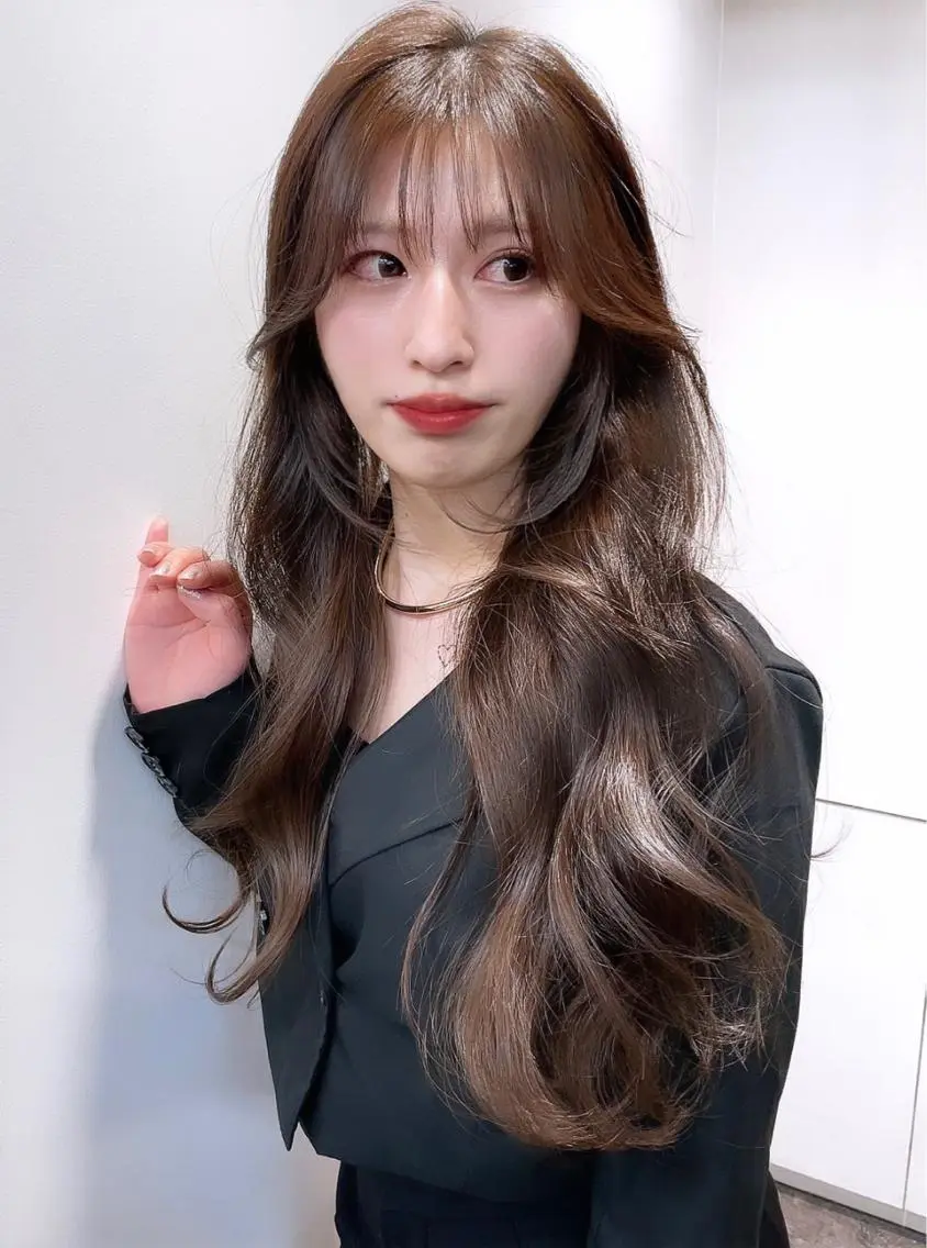 ロング カット ヘアカラー 韓国ヘア🤍🇰🇷 ‪🫶🏻吉満のヘアスタイル