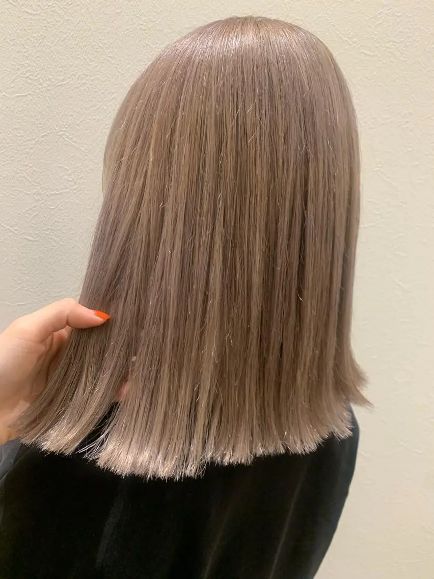 ミディアム カラー ブリーチ ブロンド カット ヘアカラー トリートメント hubhair レイヤー/透明感のヘアスタイル