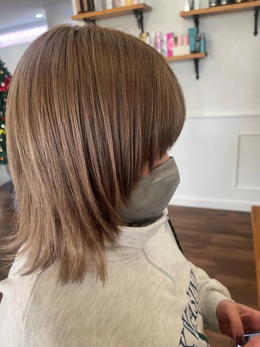 ミディアム ヘアカラー 関根 沙季のヘアスタイル